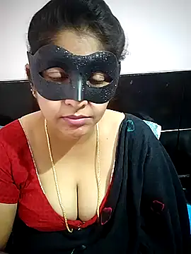 Snapshot of Sweety_sonu chatting on May 3, 8:15 pm Sweety sonu online show from May 3, 8:15 pm