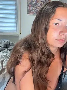 Snapshot of AmeliaStarOfficial chatting on July 1, 5:02 pm AmeliaStarOfficial online show from July 1, 5:02 pm