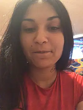 Snapshot of amira1348 chatting on June 7, 9:35 am amira1348 online show from June 7, 9:35 am