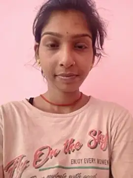 Snapshot of Vidhya_Balan143 chatting on May 3, 8:09 am Vidhya Balan143 online show from May 3, 8:09 am