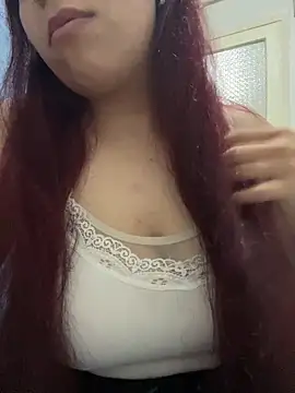 Snapshot of Laavinia chatting on May 31, 9:27 pm Laavinia online show from May 31, 9:27 pm