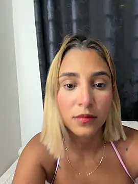 LoisC online show from July 3, 2:18 am