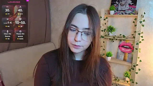 Snapshot of Katonysusant chatting on June 10, 4:28 pm Katonysusant online show from June 10, 4:28 pm