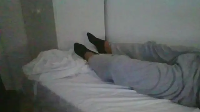 Snapshot of andresgh10 chatting on April 23, 12:51 pm andresgh10 online show from April 23, 12:51 pm