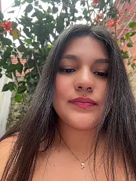 Snapshot of emily_gv1 chatting on June 3, 5:29 pm emily gv1 online show from June 3, 5:29 pm