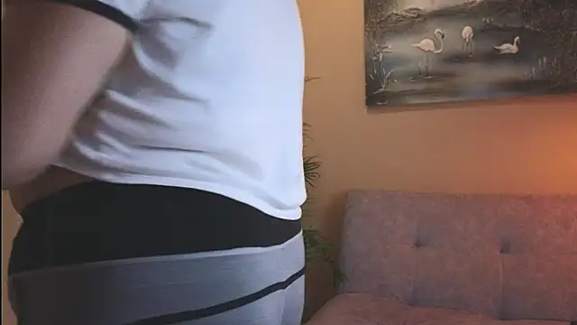 velvetchubby online show from April 24, 2:47 am