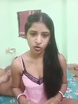 hot-couple-0 online show from May 15, 5:53 pm