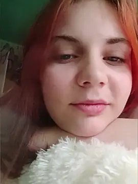 Snapshot of LoisFox chatting on May 3, 7:47 am LoisFox online show from May 3, 7:47 am