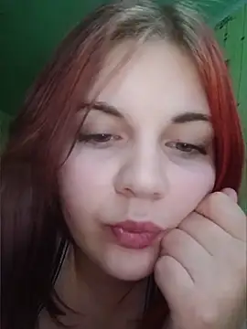 Snapshot of LoisFox chatting on May 4, 5:31 pm LoisFox online show from May 4, 5:31 pm