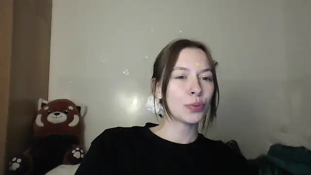 Snapshot of JuicyErika chatting on May 12, 10:40 pm JuicyErika online show from May 12, 10:40 pm