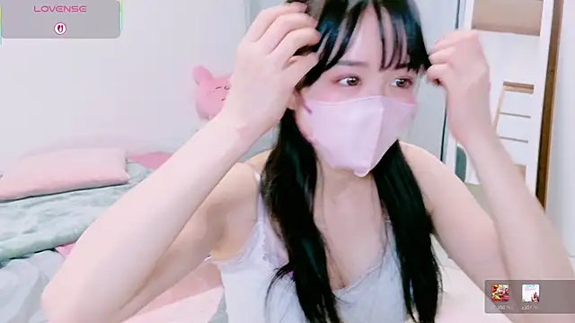 Snapshot of mayu_chan_ chatting on May 12, 11:51 am mayu chan online show from May 12, 11:51 am