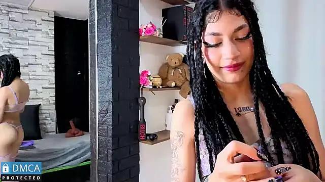 Snapshot of mily_g_ chatting on June 17, 3:09 am mily g online show from June 17, 3:09 am