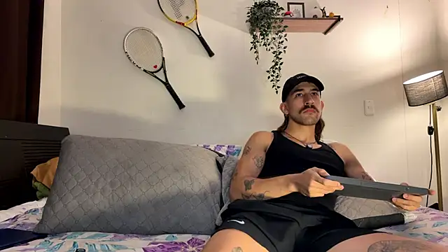 Aaron wheel online show from July 14, 12:13 am