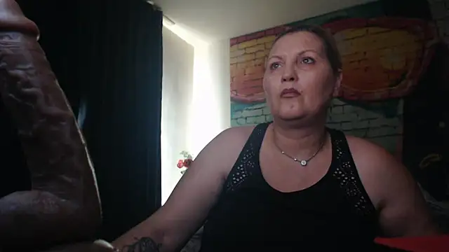 Snapshot of Divineblond chatting on March 22, 11:42 am Divineblond online show from March 22, 11:42 am