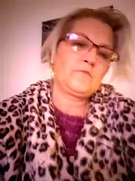 Divineblond online show from January 6, 10:34 pm