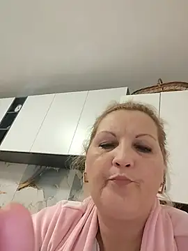 Divineblond online show from March 9, 8:57 pm