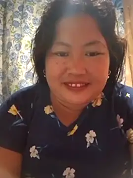 Snapshot of sweet_pinay01 chatting on June 30, 12:11 am sweet pinay01 online show from June 30, 12:11 am