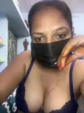Snapshot of Deepuu__Telugu chatting on June 10, 5:56 pm Deepuu Telugu online show from June 10, 5:56 pm