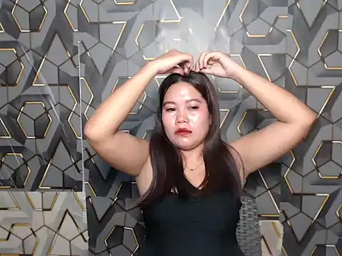 ur prettychelsie online show from June 2, 6:59 am
