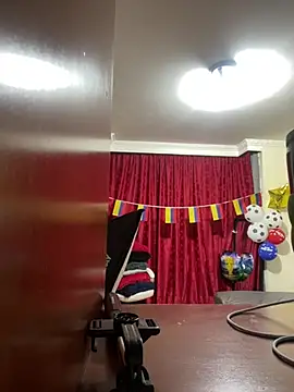 SamiiContreras  online show from July 8, 11:04 am