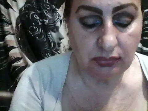 Snapshot of LoaqLovew chatting on April 25, 3:09 pm LoaqLovew online show from April 25, 3:09 pm