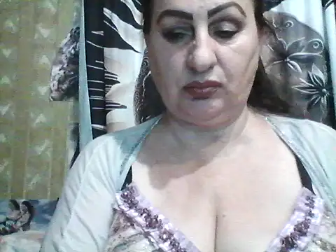 LoaqLovew online show from July 3, 6:53 am