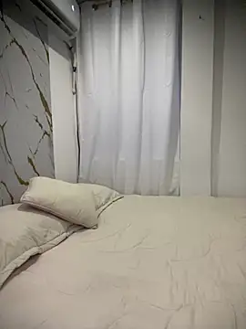 Snapshot of oriana_sweet chatting on May 19, 5:08 pm oriana sweet online show from May 19, 5:08 pm