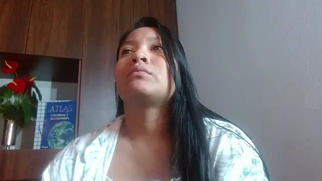 Sol vannesa online show from May 10, 1:11 am