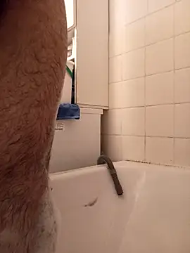 bearfilms online show from April 24, 9:17 pm