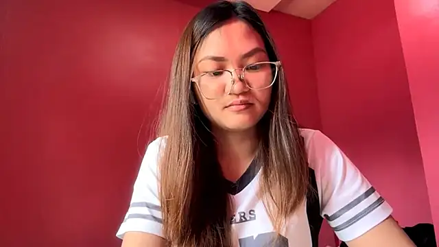 AliseSchiller online show from April 25, 6:05 am