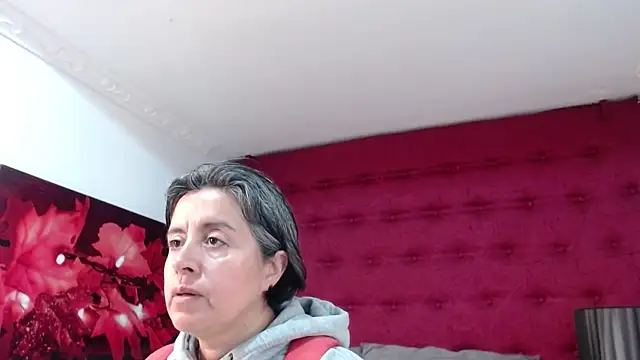 Snapshot of _Madison_queen_ chatting on June 6, 1:16 pm Madison queen online show from June 6, 1:16 pm