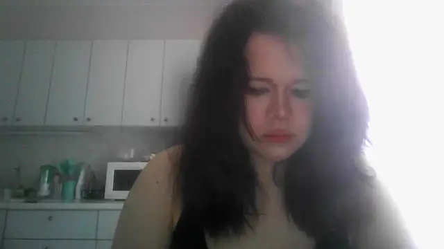 Amanda Mia  online show from May 7, 8:31 am