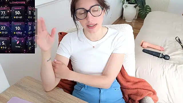 charlieangella online show from April 27, 6:55 am