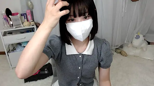 mii  tan online show from June 21, 2:14 am