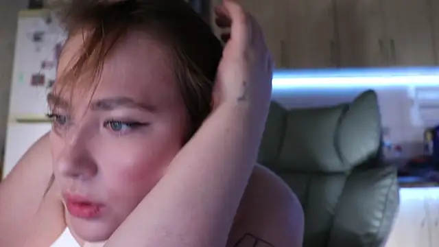 BettyRussian online show from June 21, 7:38 pm