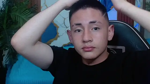 Andres Tay online show from April 25, 2:25 am