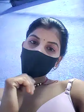 RUHI 1143 online show from May 30, 6:49 pm