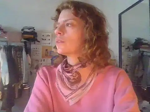 Snapshot of plsmecha chatting on June 24, 6:29 pm plsmecha online show from June 24, 6:29 pm