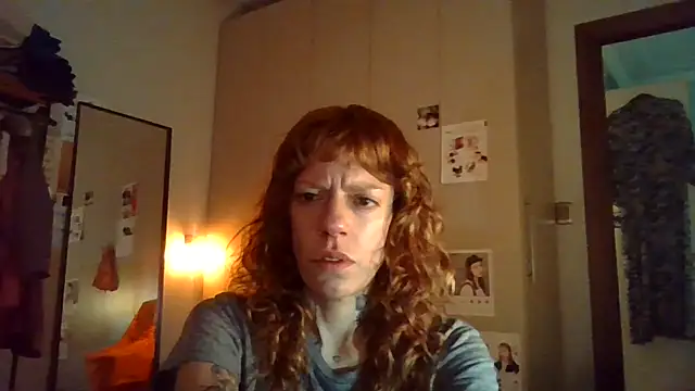 Snapshot of plsmecha chatting on July 8, 9:30 pm plsmecha online show from July 8, 9:30 pm
