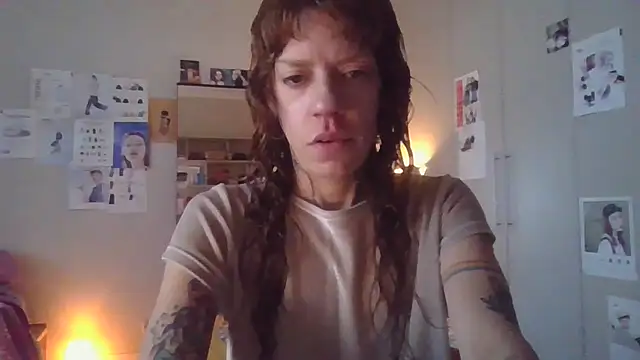 Snapshot of plsmecha chatting on July 18, 12:53 pm plsmecha online show from July 18, 12:53 pm