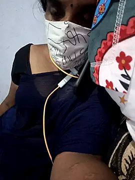 Tamil Hot HoneyBee online show from May 8, 8:58 pm