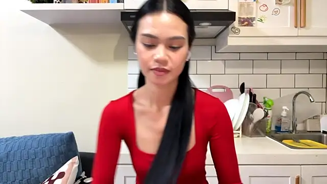 WynellAveritt online show from April 29, 1:48 pm