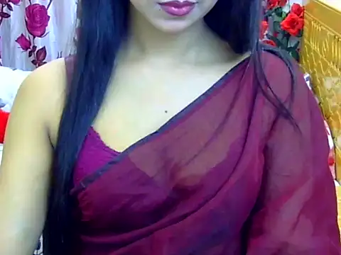 Alina Nur online show from August 3, 3:38 pm