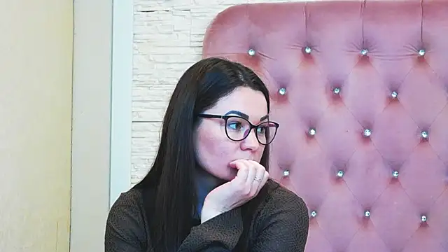 EvaKarrera online show from April 27, 7:17 am