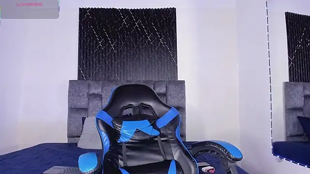ThiagoSexy005 online show from July 21, 12:24 am