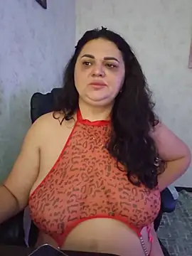 -CUTE-EVVIL- online show from June 30, 6:42 pm