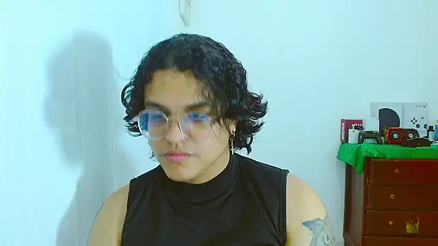Diane exotic online show from July 8, 11:53 pm