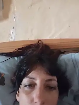 Snapshot of Valeriadolce chatting on June 5, 12:33 pm Valeriadolce online show from June 5, 12:33 pm