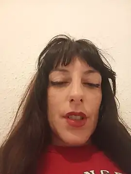 Snapshot of Valeriadolce chatting on June 14, 11:45 am Valeriadolce online show from June 14, 11:45 am