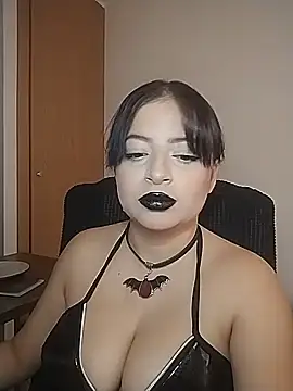 Snapshot of Noire_Mistress chatting on July 7, 2:32 pm Noire Mistress online show from July 7, 2:32 pm